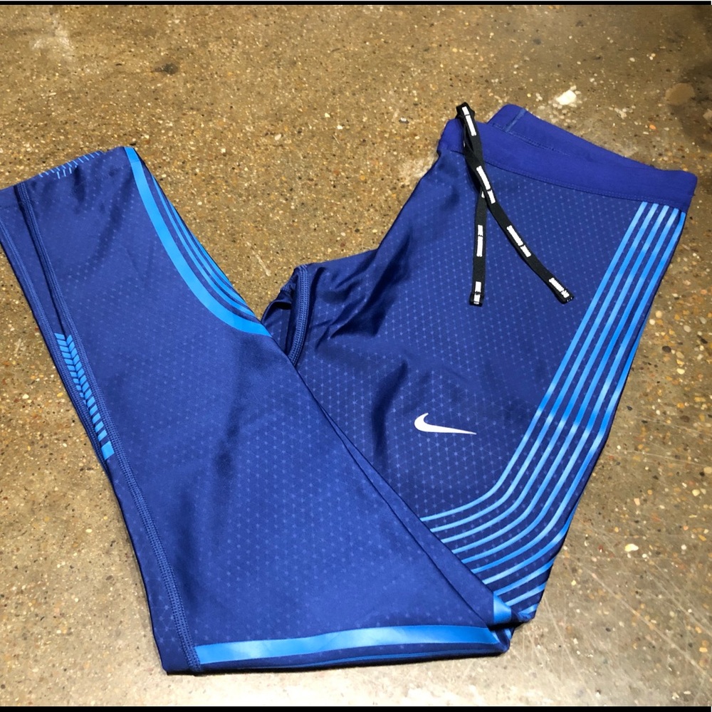 NIKE women’s running leggings